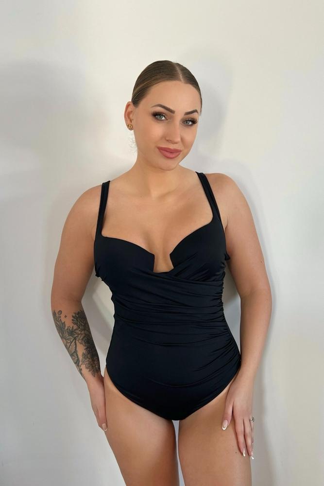 amyfraserxox's fit featuring She Curve