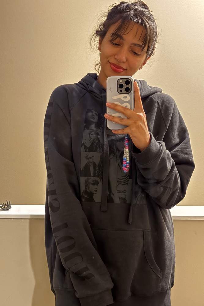 evelinacdj's fit featuring Taylor Swift, Raquel Rosalie, Mejuri, The Everlore Shop