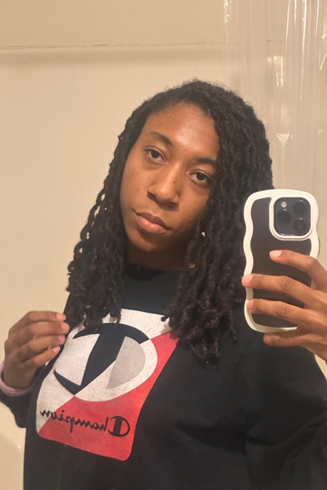 MSLLUXE's fit featuring Champion