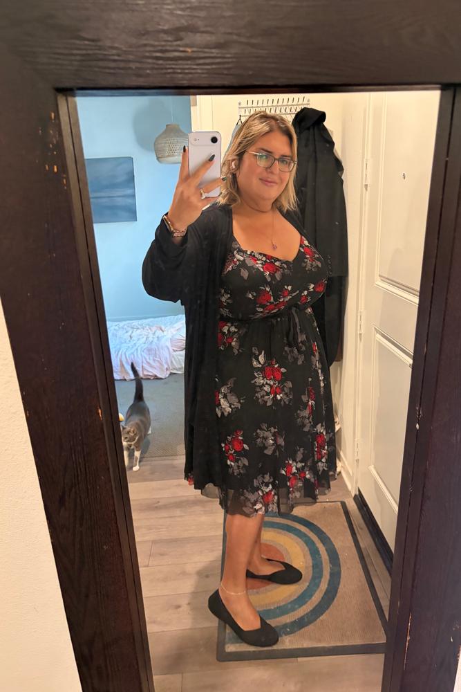 emmalilian's fit featuring Torrid, Warby Parker, Rothy's