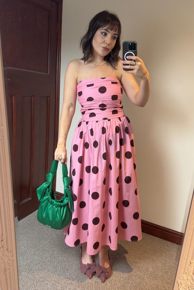 Hollievictoriat's fit featuring Nobody's Child