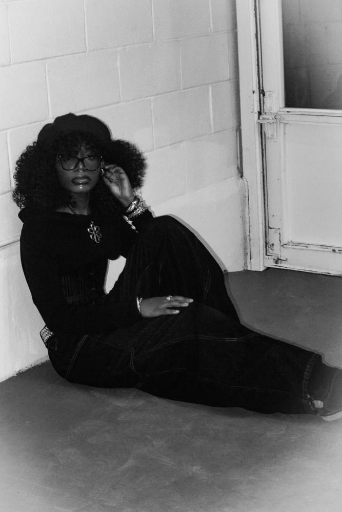 kenniectrl's fit featuring Amazon Basics, Tory Burch, Hot Topic, Micas, AliExpress