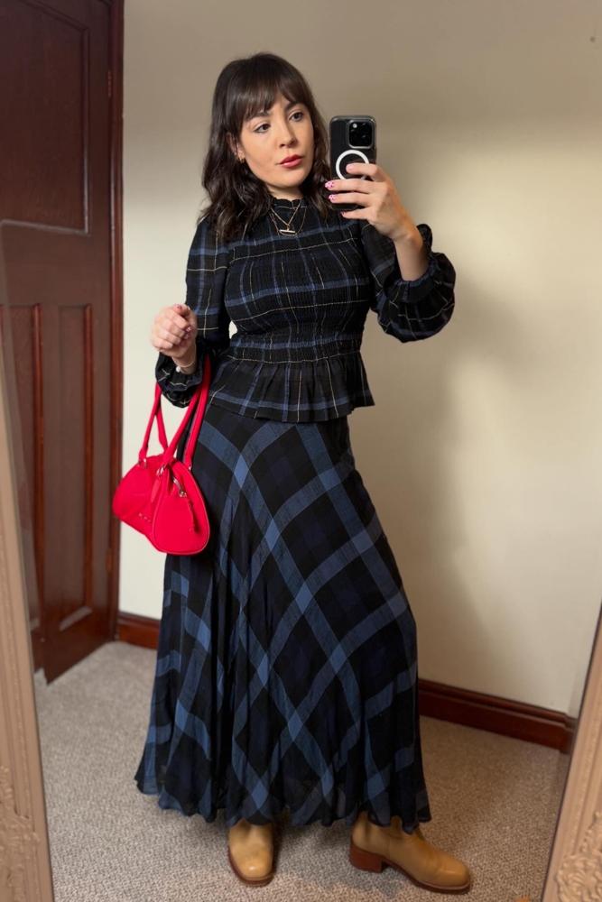 Hollievictoriat's fit featuring Damson Madder