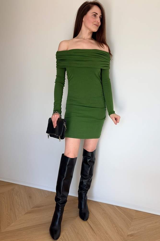 Iga's fit featuring Zara, Answear