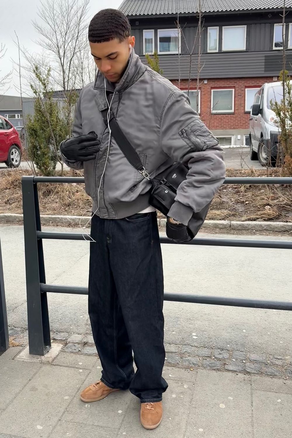 Post featuring JJIDAVE JJCOOPER AM 568 Wide fit jeans