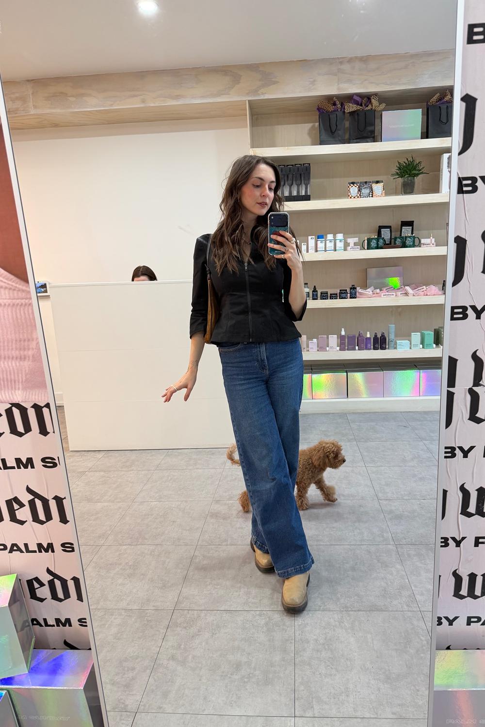 Post featuring THE CURVE ZIP UP