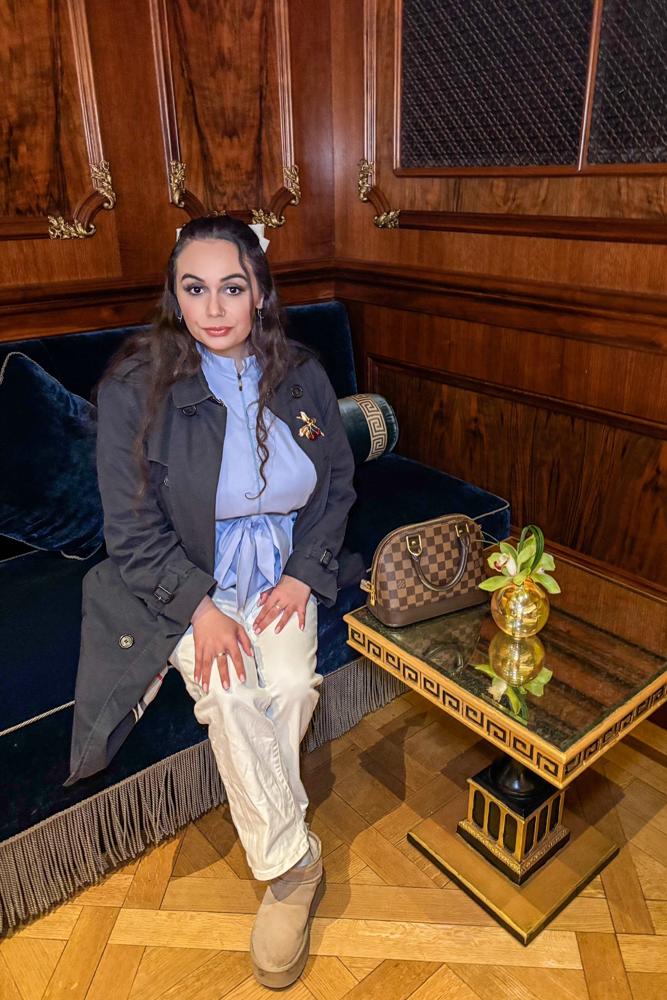 snugglebunbun's fit featuring Michael Michaud, Burberry, Louis Vuitton, Levi's, UGG, Amazon Basics, Welligogs