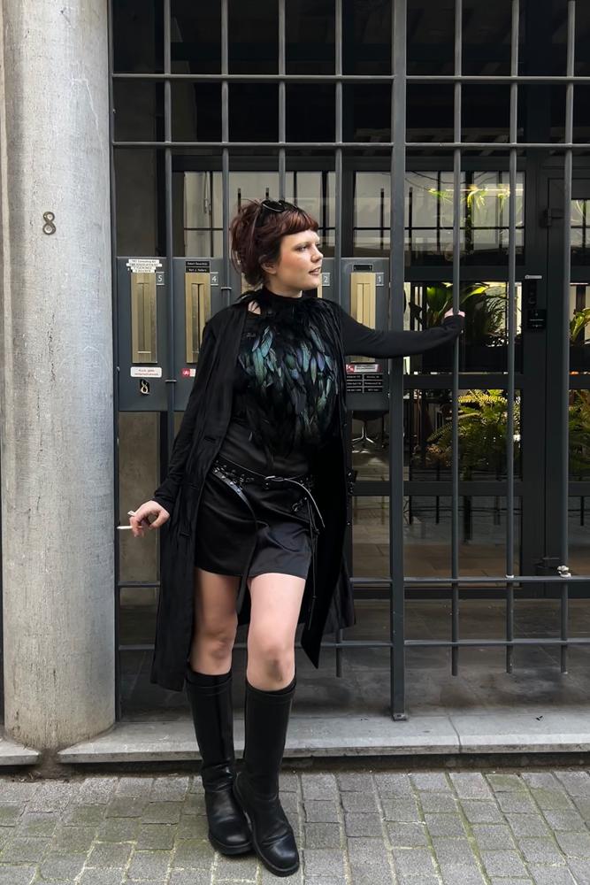 Fleuriv's fit featuring , 