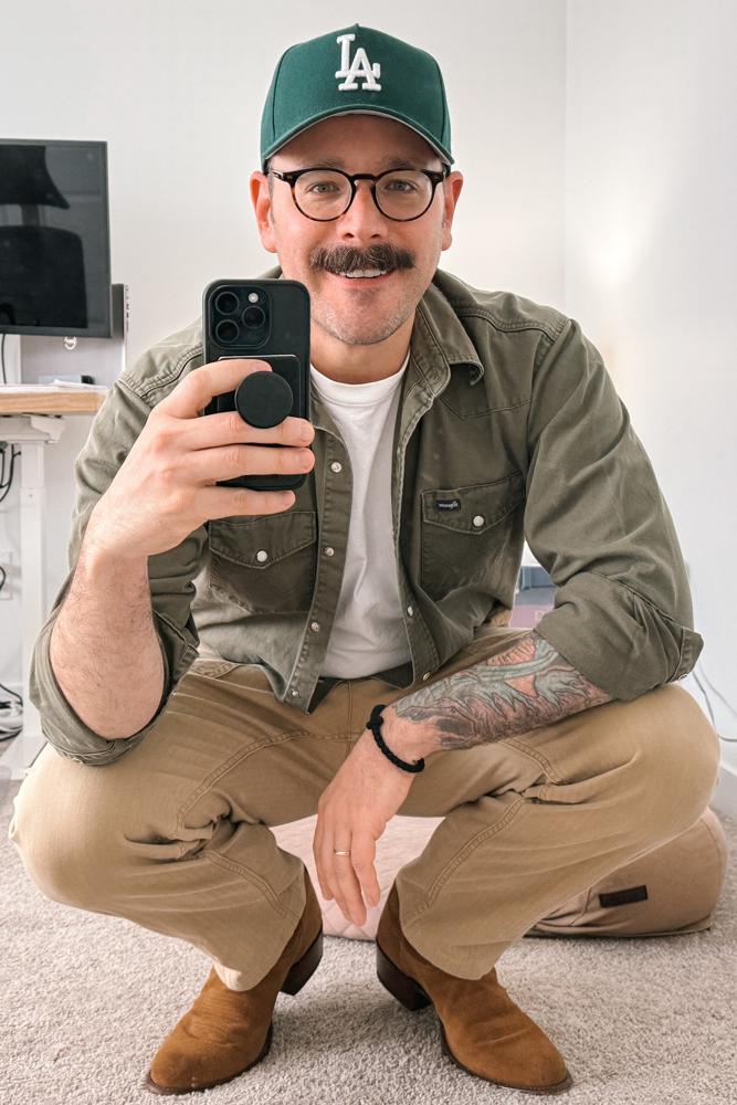 aardvark's fit featuring , , , 