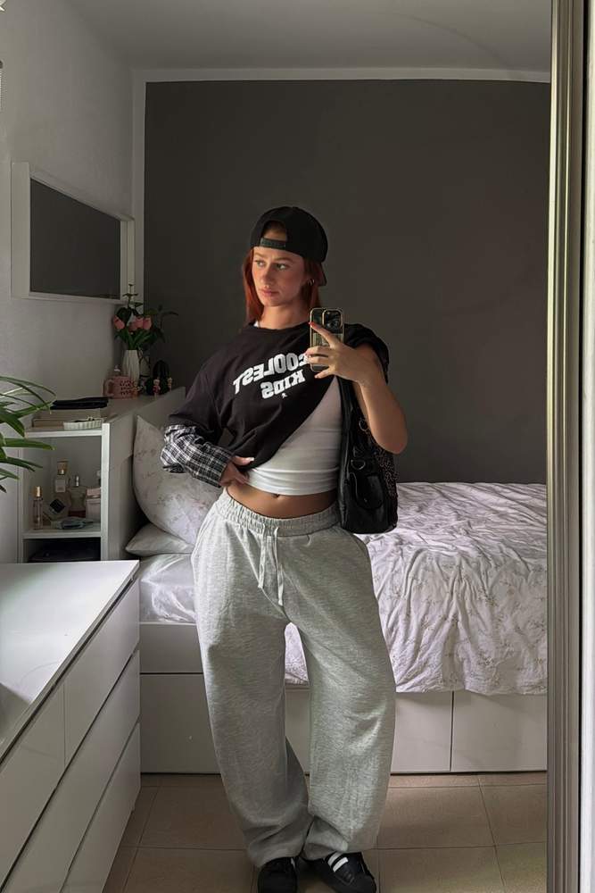 rosagnzalzzz's fit featuring Wacks, Adidas, SHEIN, Bershka
