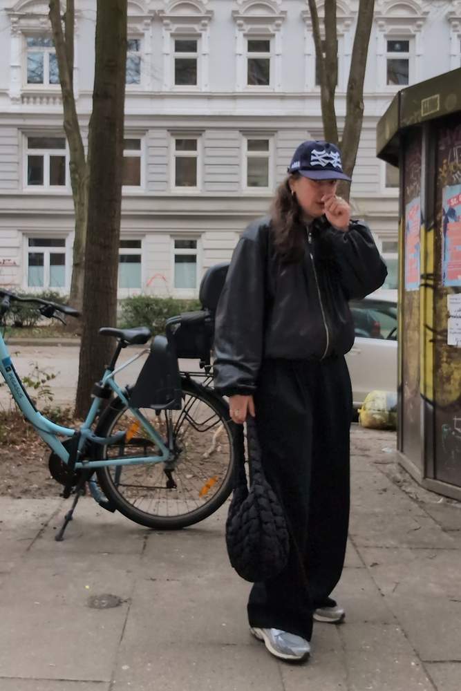 Ciaocaro's fit featuring COS, New Balance, bnnd, No Brand