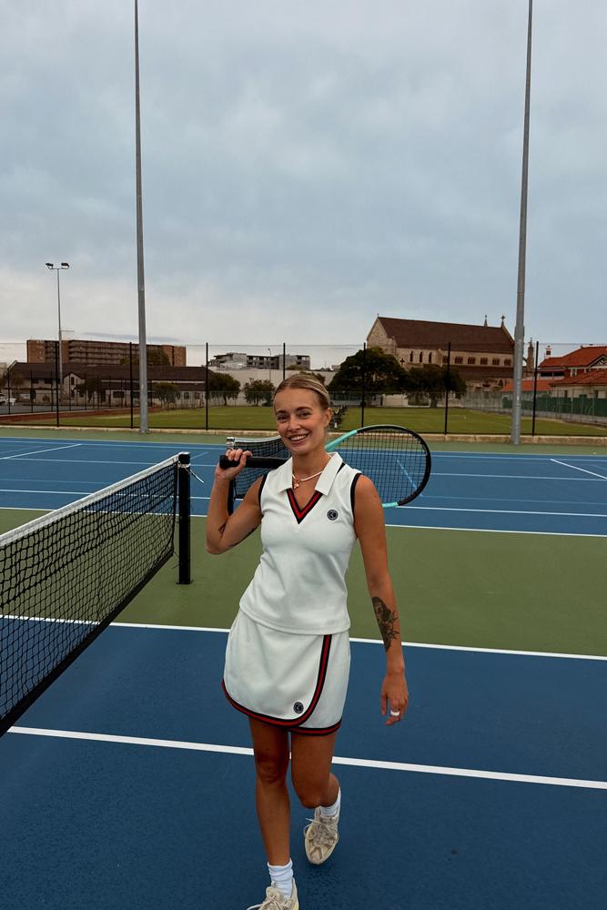 nataliakusiak's fit featuring 