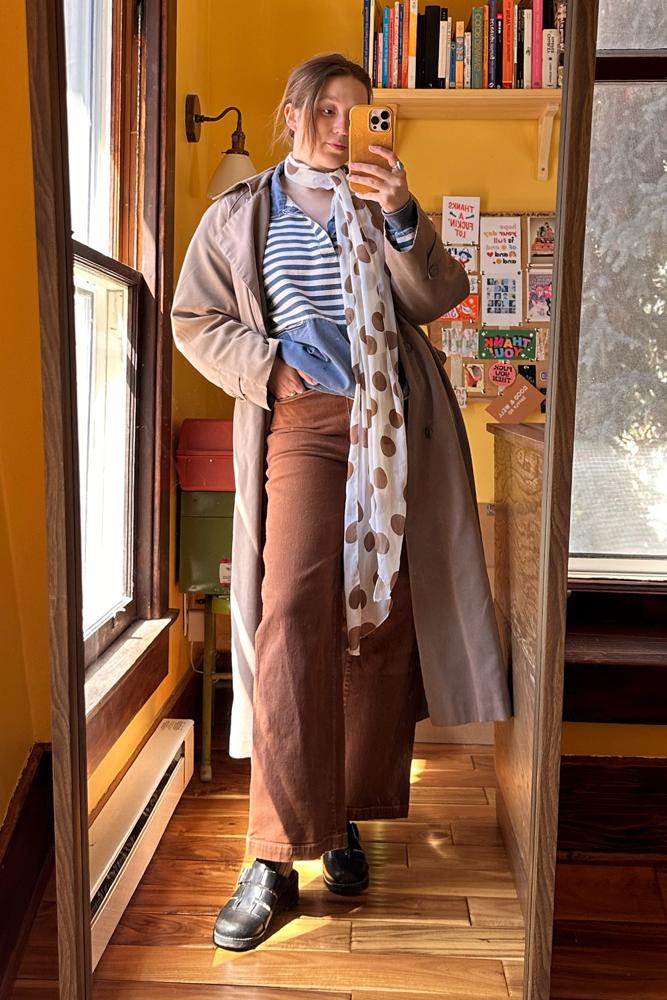 thriftbee's fit featuring No Brand, London Fog, Madewell