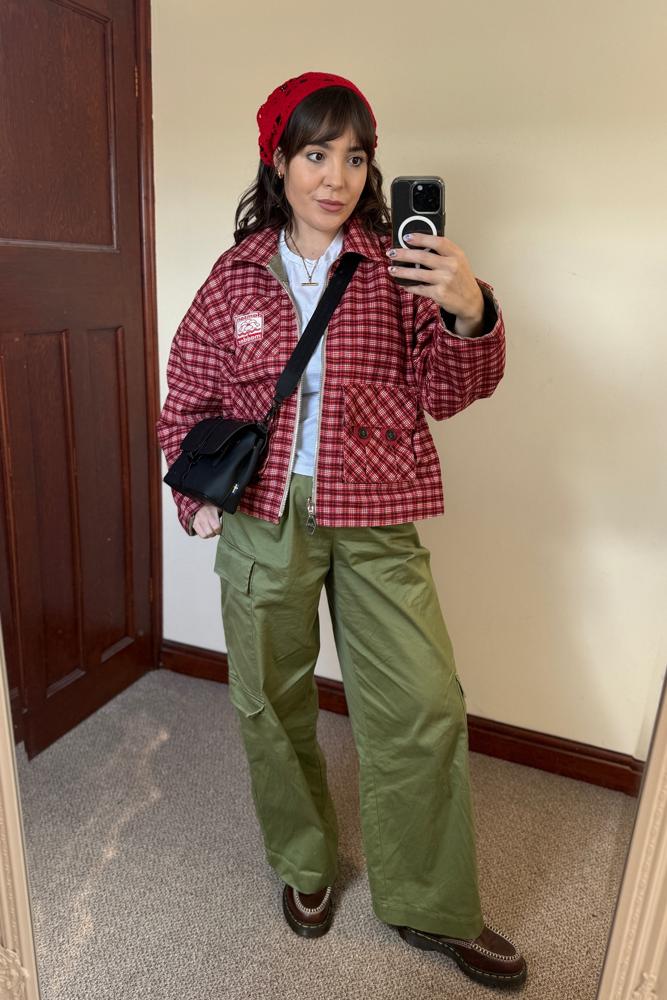 Hollievictoriat's fit featuring Damson Madder, Dr. Martens, Topshop, Gaston luga, ASOS