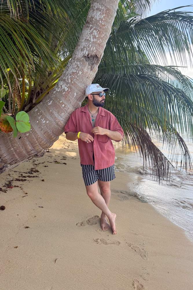 nsinghani's fit featuring Kardo, Todd Snyder