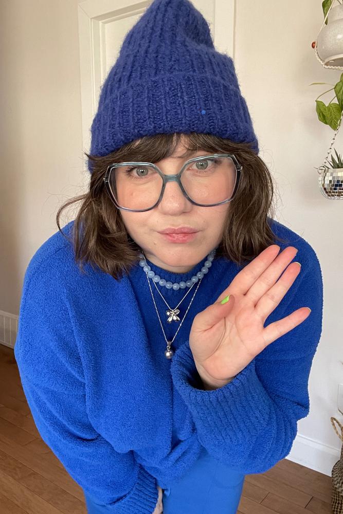 stephcoelho's fit featuring PrettyGarden, Amazon Basics, Eyebuydirect, Simons, H&M