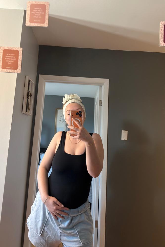sarkaitlin's fit featuring Momanda, Amazon Basics, Aerie