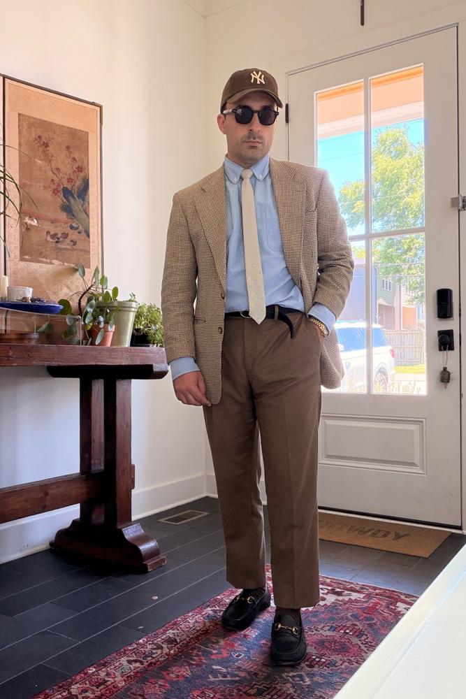 Daddybush's fit featuring Gucci, Taylor Stitch, New Era, Buck Mason, KIAURA Eyewear
