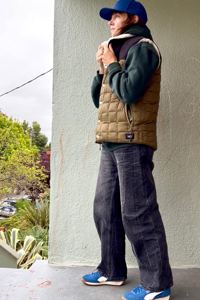 JessGibWears's fit featuring Taion, B Sides Jeans, Richardson Sports, Puma