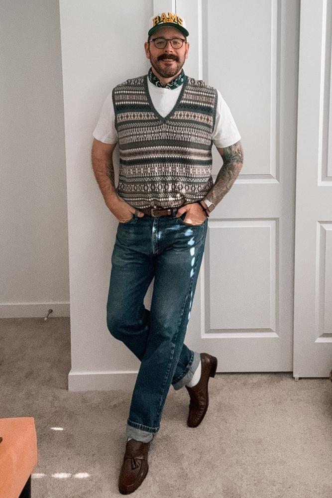 aardvark's fit featuring , , , 