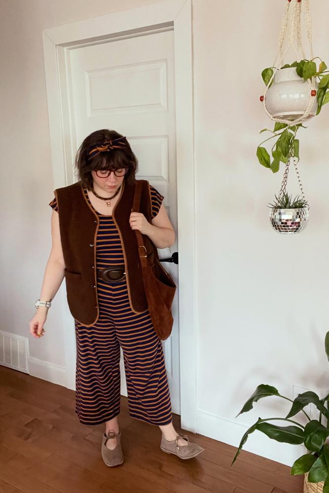 stephcoelho's fit featuring Amazon Basics, Old Navy, H&M, Eyebuydirect, Madewell, Lonza