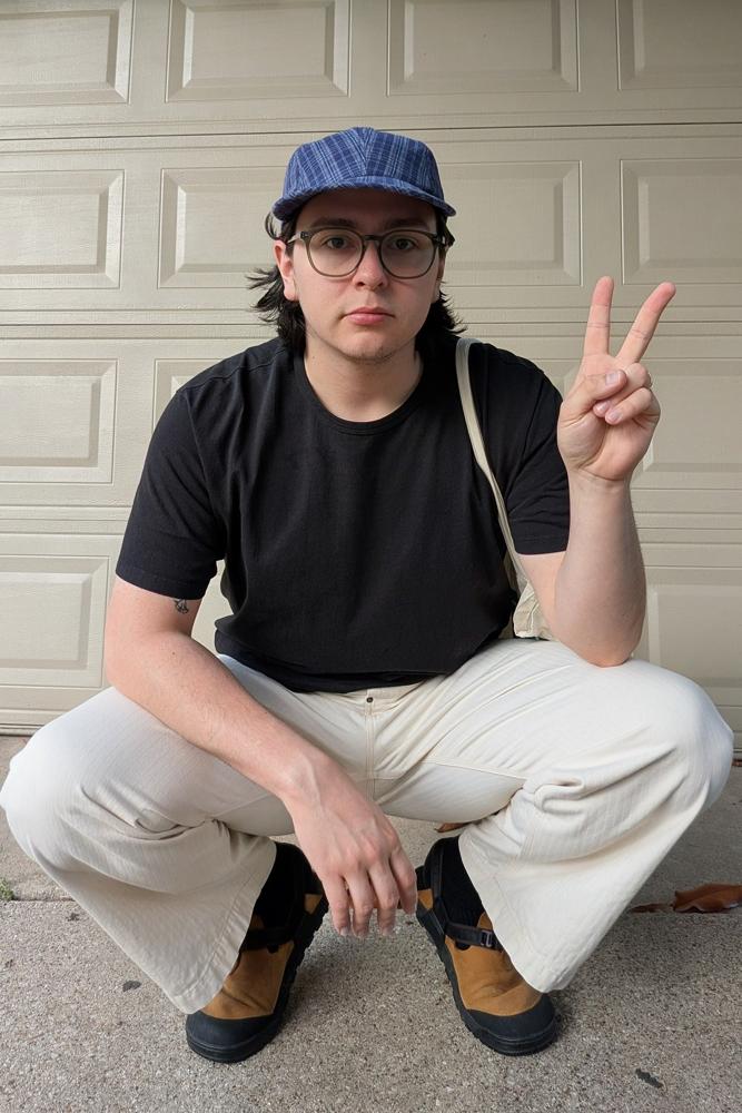 Indigojo's fit featuring Lady White Co., Bedrock Sandals, Gramicci