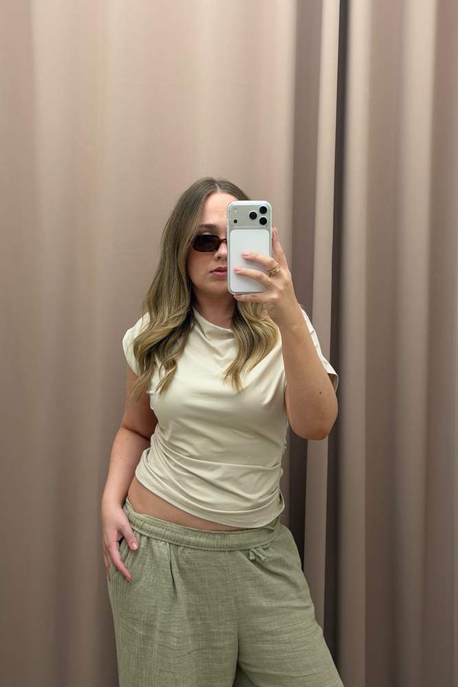 Beckahake's fit featuring Halara, ASOS