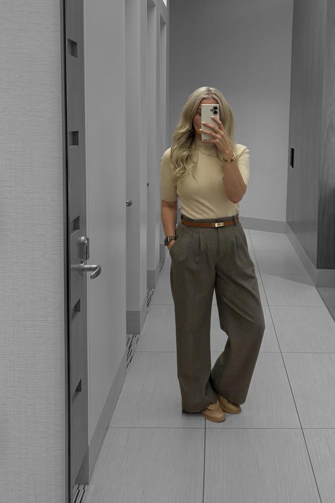 BusinessCasualOOTD's fit featuring Abercrombie & Fitch, Amazon Basics