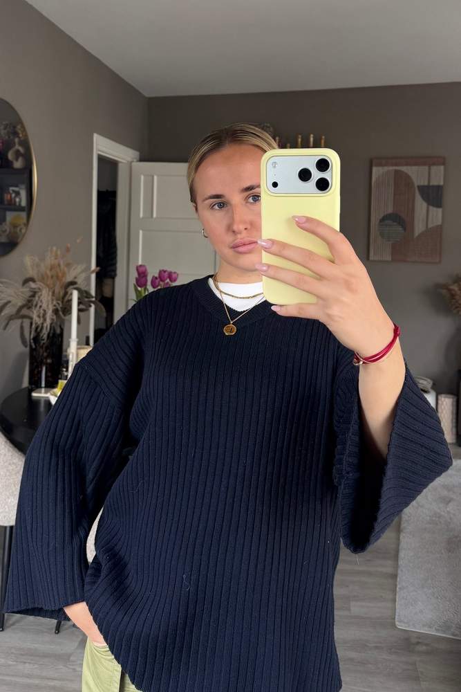 Lexibrouwerrr's fit featuring Gina Tricot, Snipes, COS