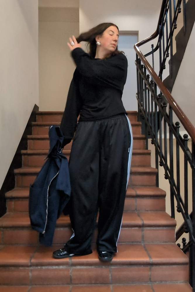 Ciaocaro's fit featuring H&M, Needles Japan, Nike, No Brand, Weekday