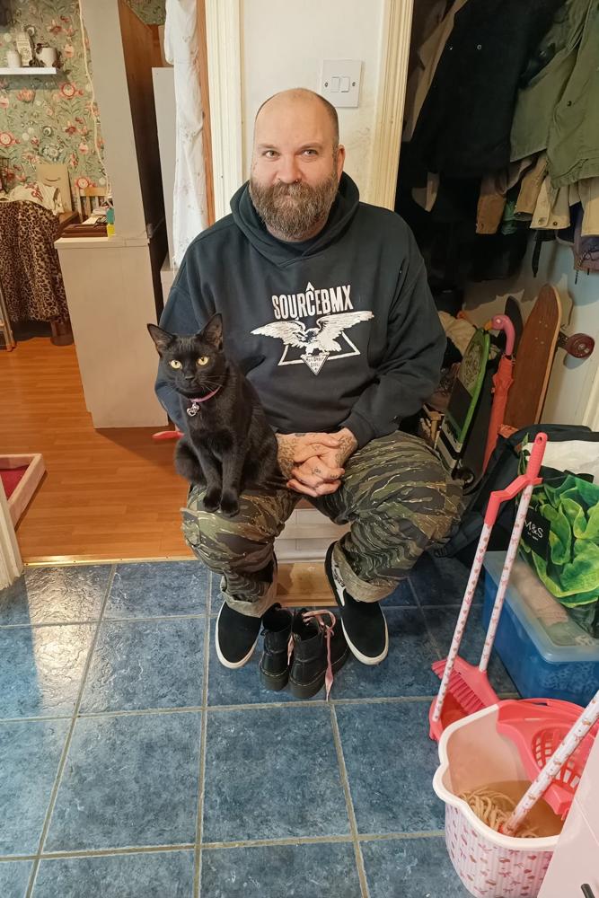 Hangman's fit featuring Vans