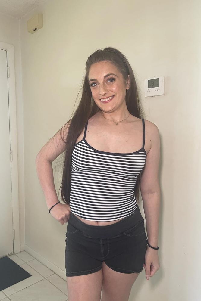 ohdesi's fit featuring Halara, Amazon Basics