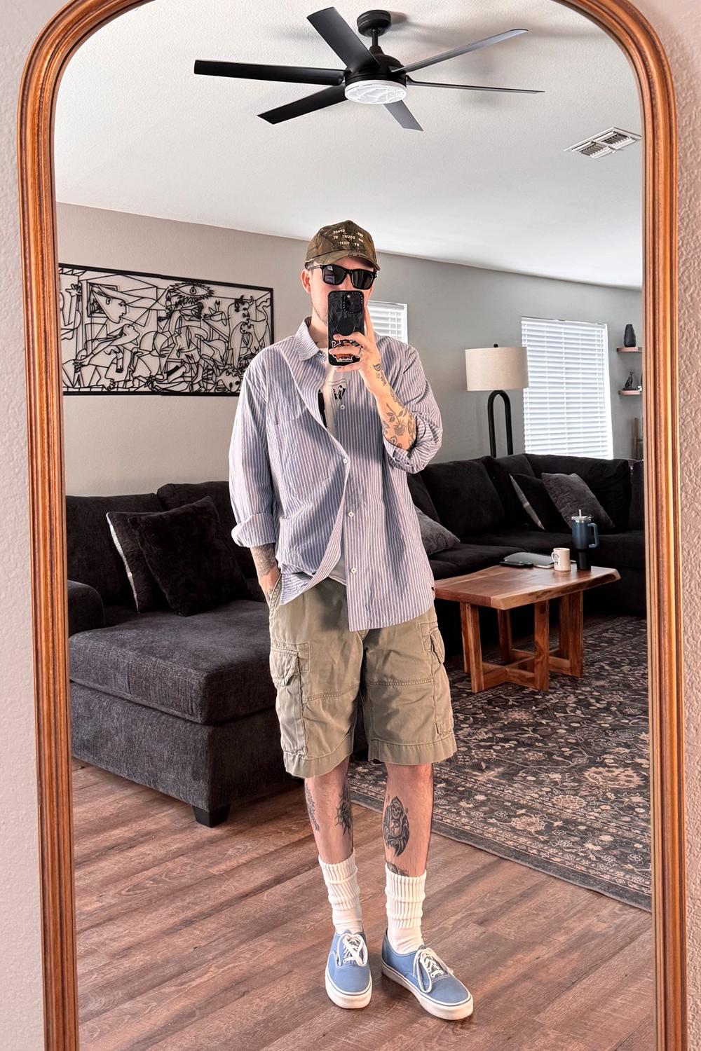 Post featuring Tom Ford Man Sunglass FT1179 - Frame color: Black Shiny, Lens color: Grey Polarized