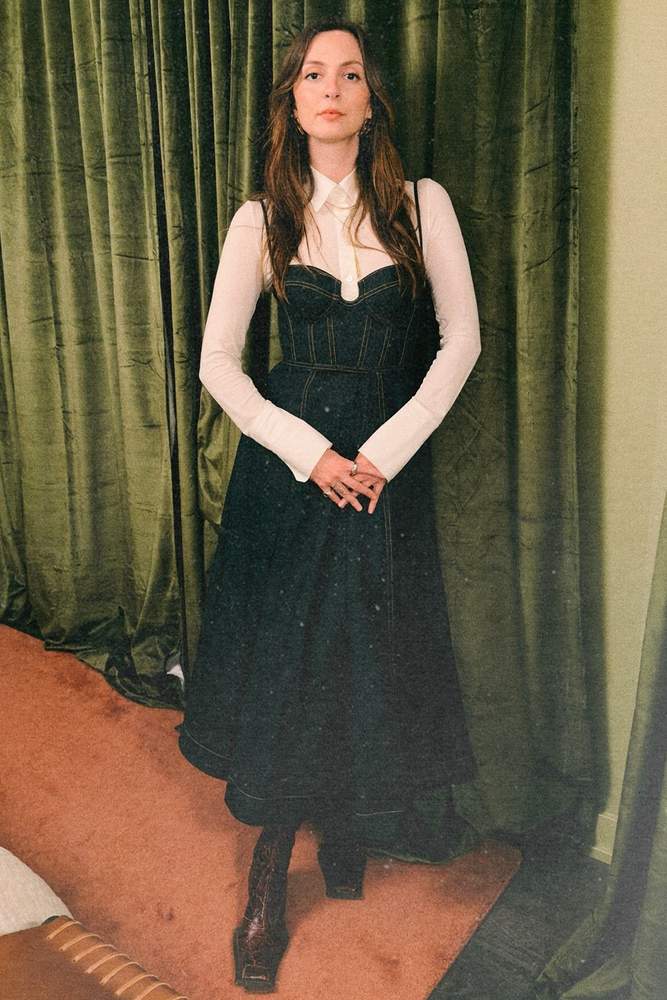 Soundslikesofia's fit featuring Zimmermann, Miista
