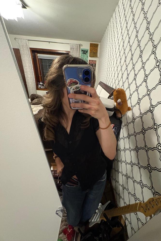 izziecot's fit featuring Hollister