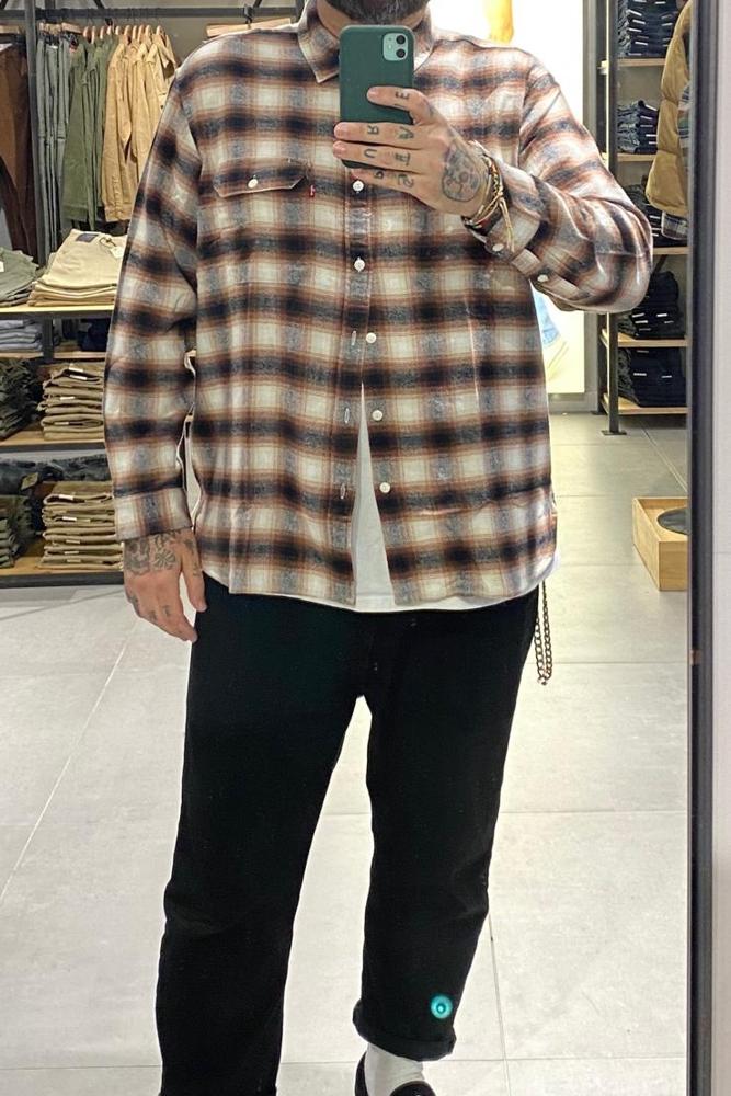 Hangman's fit featuring Levi's