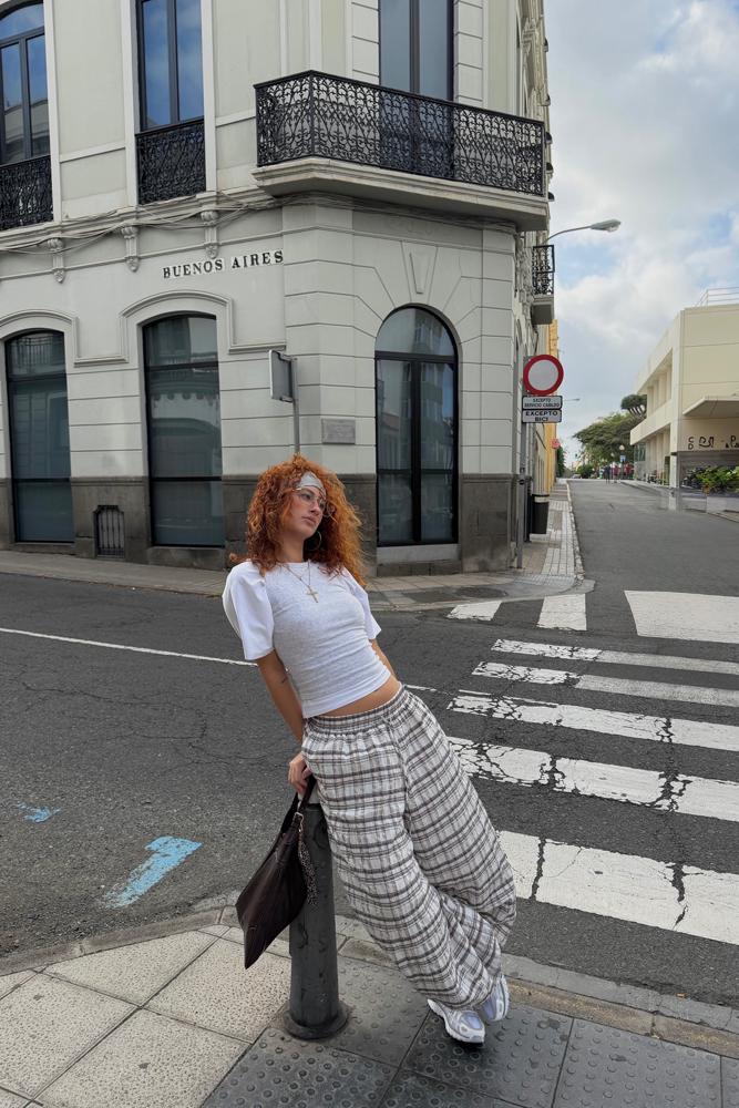 rosagnzalzzz's fit featuring Bershka, stradivarius, New Yorker, Zara, Nike, Carolina Herrera