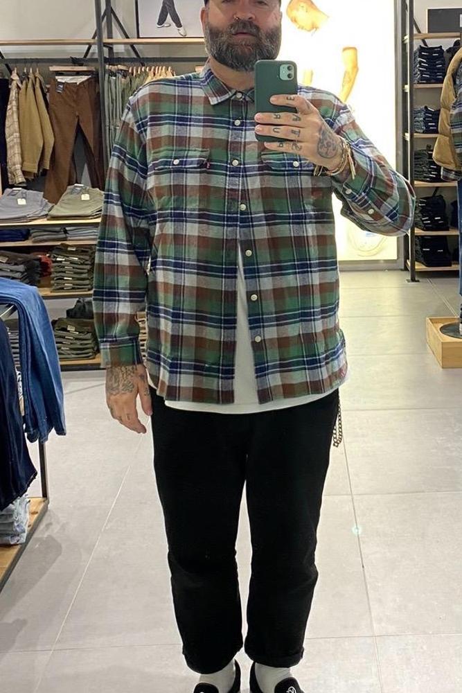 Hangman's fit featuring Levi's