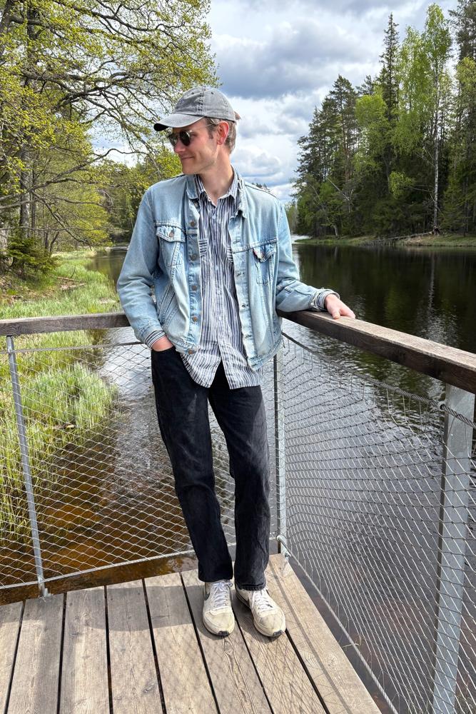 MrCC's fit featuring Levi's