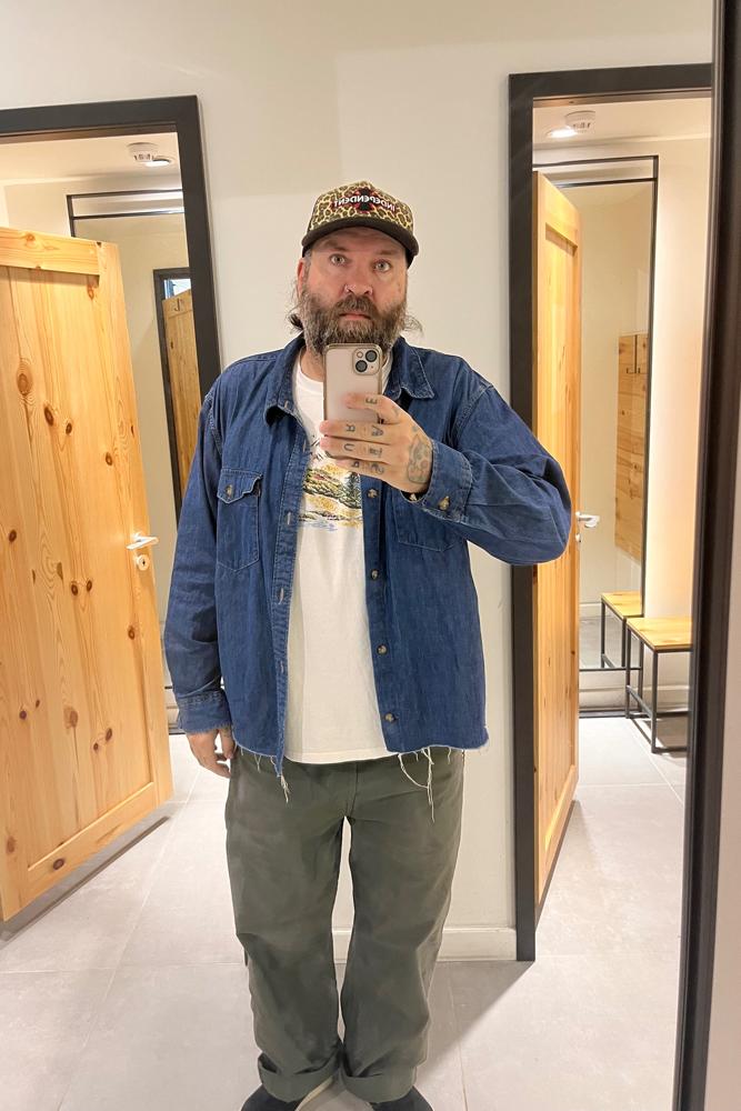 Hangman's fit featuring Levi's