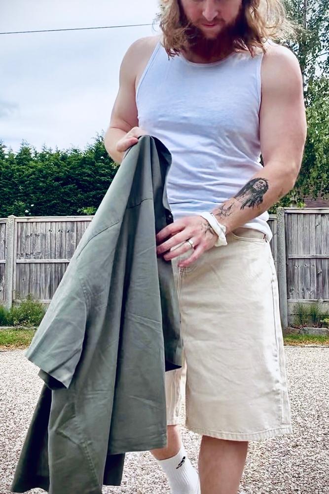 FlynnFits's fit featuring ASOS, Dr. Martens, Ray-Ban