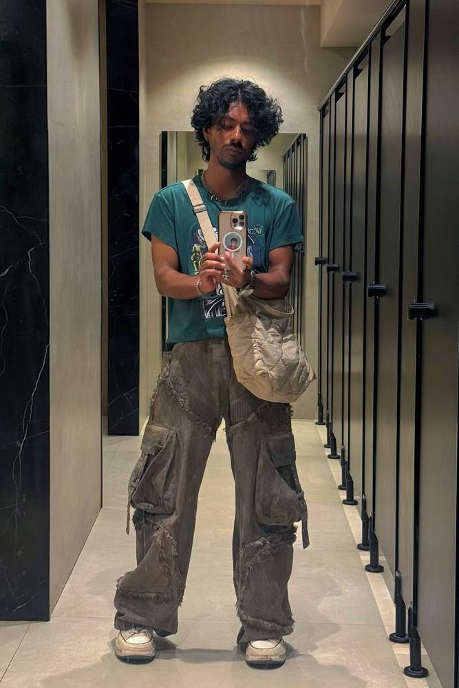 Barneyarc's fit featuring Personsoul, SHEIN, Converse, Tissot, boohooMAN