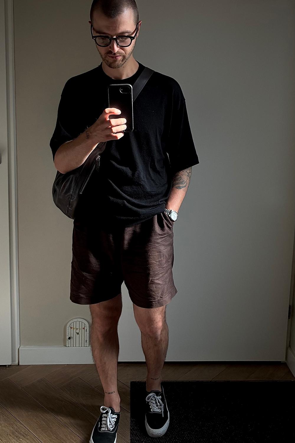 Post featuring Dlomu T-Shirt