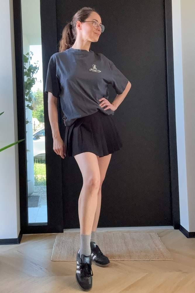 Iga's fit featuring Adidas, Yves Saint Laurent, Zara, H&M