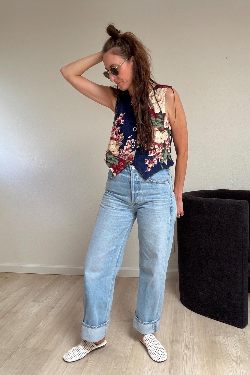 Post featuring Ayla Baggy in Lighthouse
