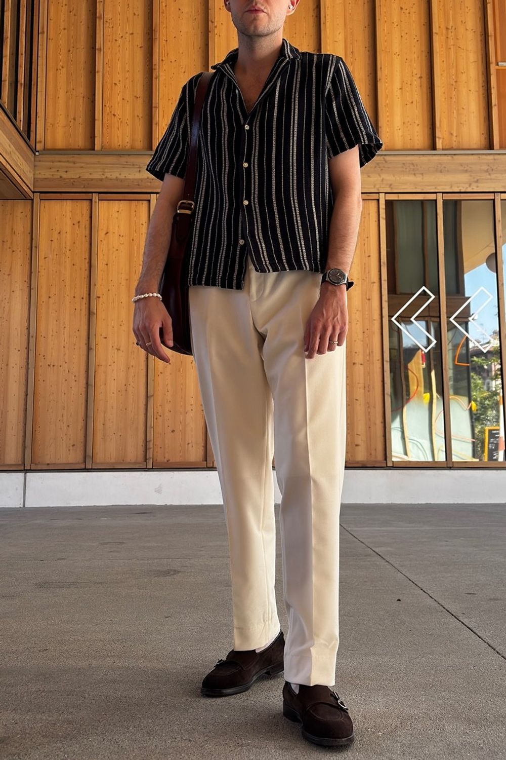 Post featuring Pantalon de costume sand wide leg tapered