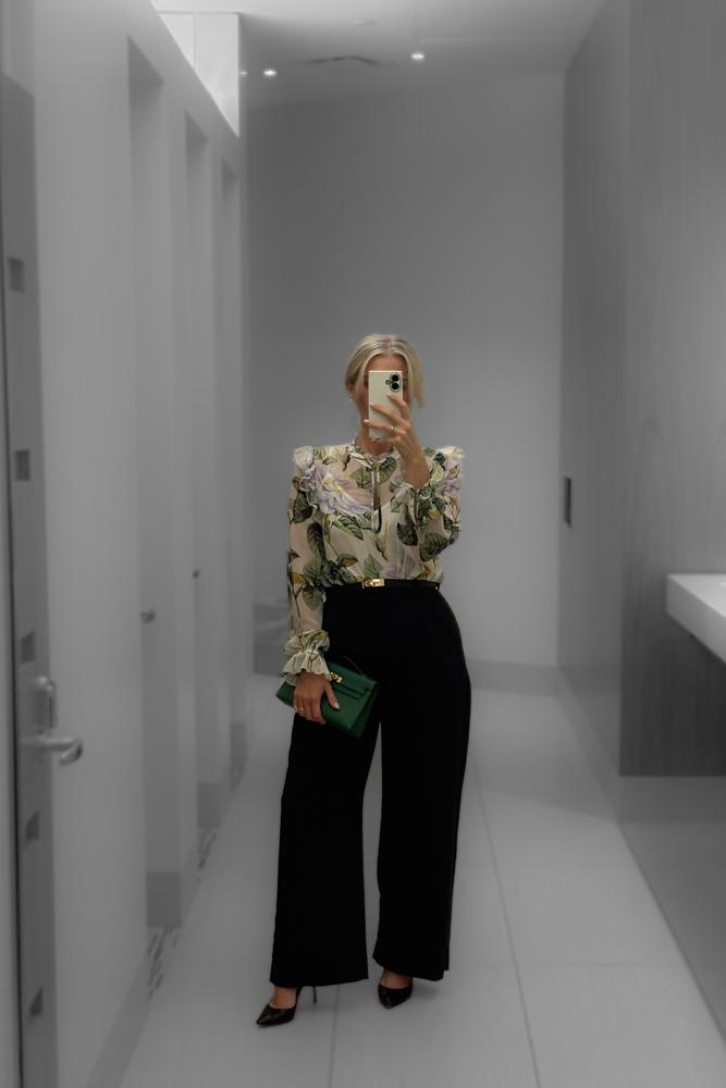 BusinessCasualOOTD's fit featuring Abercrombie & Fitch, Amazon Basics