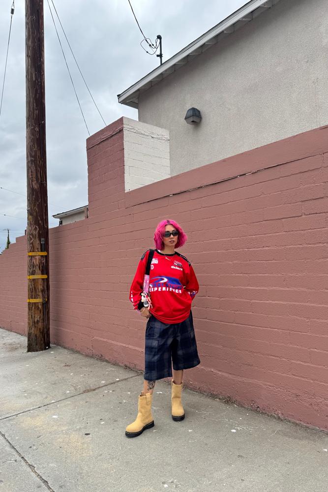 Thelittlelunaa's fit featuring No Brand, Supreme, Dr. Martens, Off-White, BAGGU