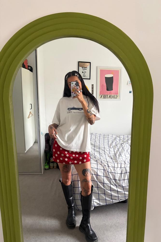 Chrisptine's fit featuring No Brand, Cider, Dr. Martens