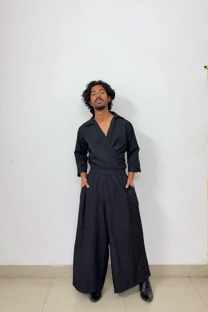Barneyarc's review for Cotton On long sleeve shirt in black
